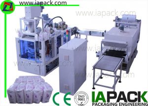 1KG-2KG Flour Papirpose Emballeringsmaskine 6-22bags / min 7kW strøm med varmekrympning